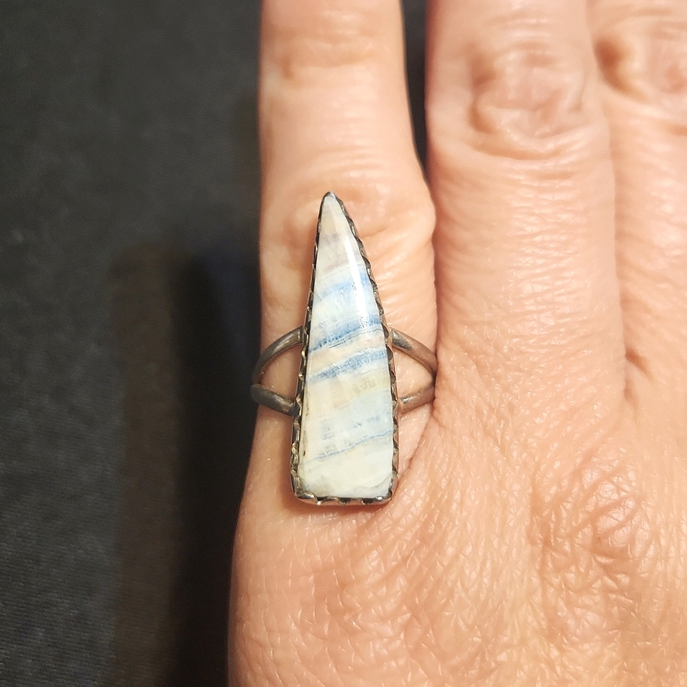 NEW Genuine Sterling Silver & Scheelite Ring